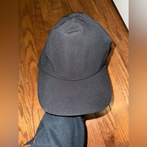 Black lululemon hat